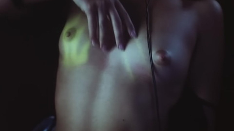 Pic: Elise Richards in Trick or Treat