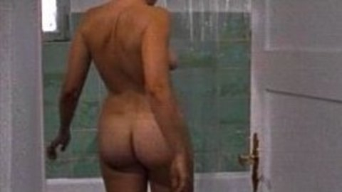 Pic: Konstanze Breitebner in Der Alte