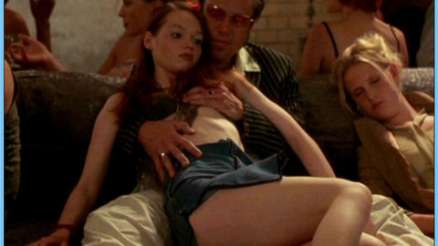 Pic: Karoline Herfurth in Big Girls Don't Cry