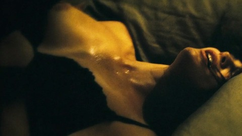 Pic: Héléna Noguerra in La boîte noire