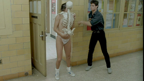 Pic: Karen Wood in Loose Screws
