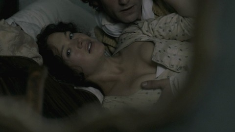 Pic: Hannah Herzsprung in Beloved Sisters