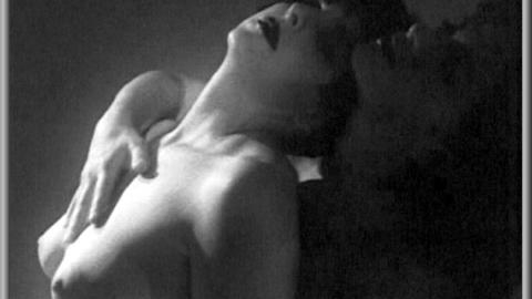 Pic: Ina Blum in Die Jungfrauenmaschine