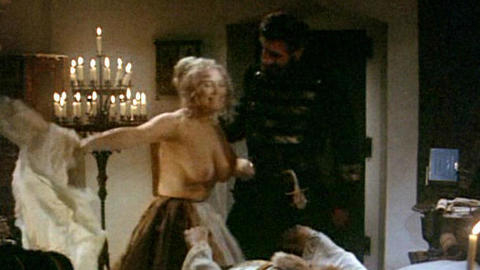 Pic: Andrea Lawrence in Countess Dracula