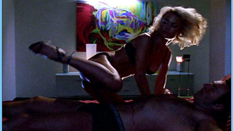 Pic: Kelly Carlson in Nip/Tuck
