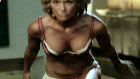 Pic: Kelly Carlson in Nip/Tuck