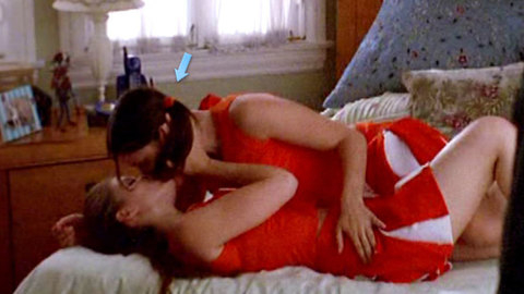 Pic: Sophia Bush in Nip/Tuck