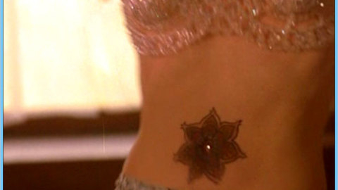 Pic: Mariangela Spiezia in WatchUsDie.com