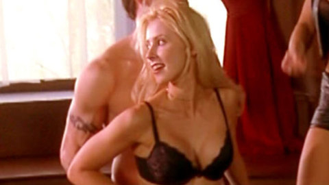 Pic: Tiffany Remley in WatchUsDie.com (2001)