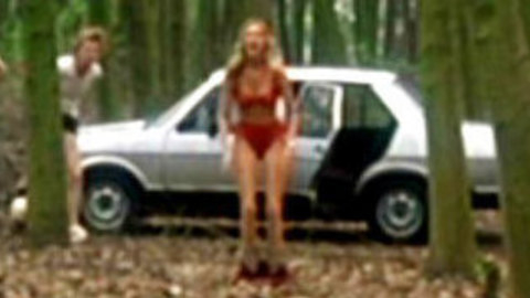 Pic: Anya Hoffmann in Keiner liebt mich (1994)