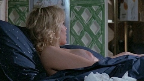Pic: Suzee Slater in Chopping Mall