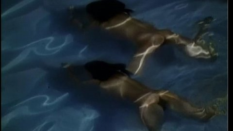 Pic: Emma Cohen in Cuentos eróticos