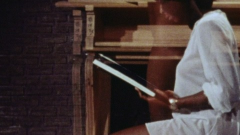 Pic: Demene Hall in Death Bed: The Bed That Eats