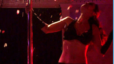 Pic: Alana De La Garza in Mr. Fix It