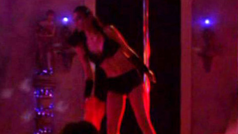 Pic: Alana De La Garza in Mr. Fix It