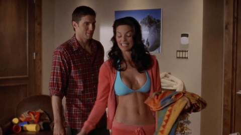 Pic: Alana De La Garza in The Mountain