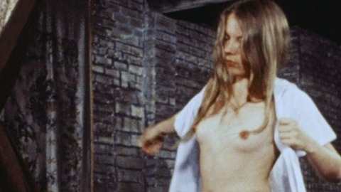 Pic: Julie Ritter in Death Bed: The Bed That Eats (1977)