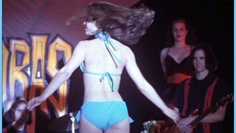 Pic: Portia Dawson in Board Heads