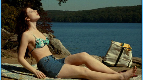 Pic: Michelle Trachtenberg in Beautiful Ohio