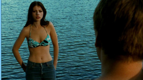 Pic: Michelle Trachtenberg in Beautiful Ohio