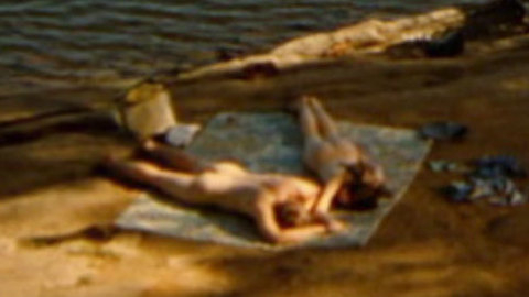 Pic: Michelle Trachtenberg in Beautiful Ohio