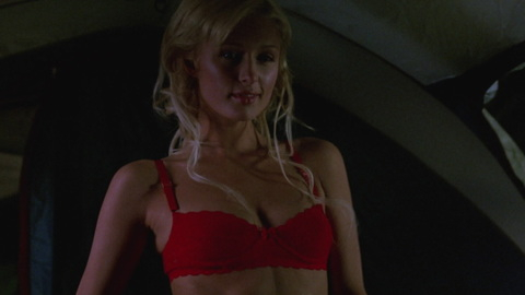 Pic: Paris Hilton in House of Wax (2005)