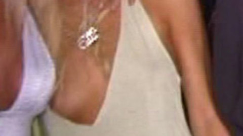 Pic: Paris Hilton in Best of Paris!!!