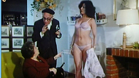 Pic: Beatriz Escudero in Los autonómicos (1982)