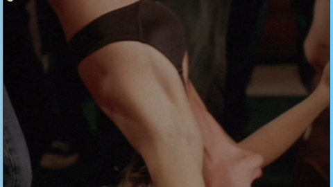 Pic: Amy Ferguson in Garden State (2004)