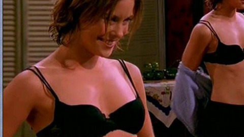 Pic: Ashley Williams in Good Morning, Miami