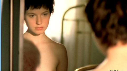 Pic: Anna Brüggemann in Stages