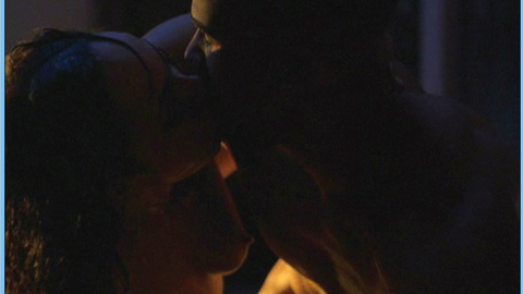 Pic: Caryn Ward in Motives