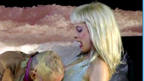 Pic: Anne Ratte-Polle in Das grosse Fressen (Stageplay)