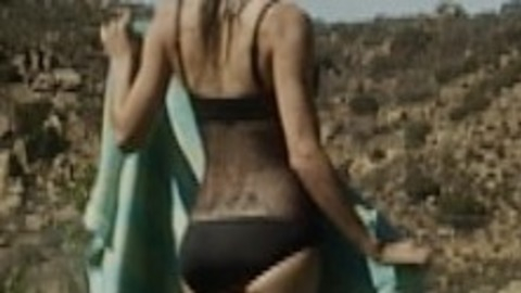 Pic: Mélissa Sefrani in 6 Ways To Die