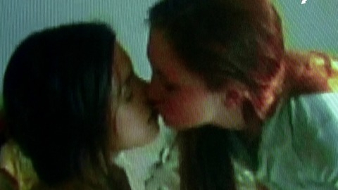 Pic: Liz Owens in On_Line