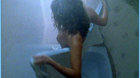 Pic: Luise Bähr in School's Out 2 - Die Insel der Angst