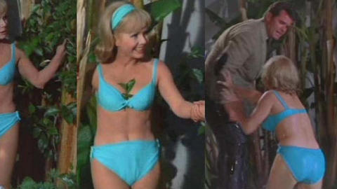 Pic: Debbie Reynolds in How Sweet It Is!