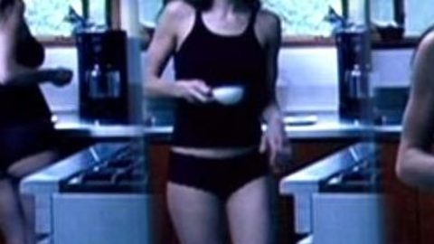 Pic: Kelsey Oldershaw in The Affair