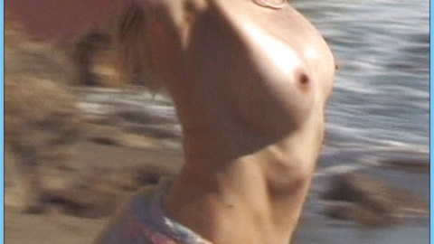 Pic: Nita Nichols in Aquanoids
