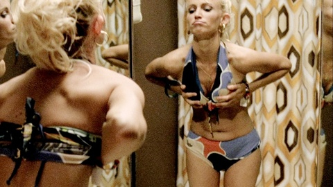 Pic: Melanie Merle in Stander