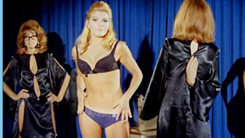Pic: Rosanna Yanni in Kiss Me Monster