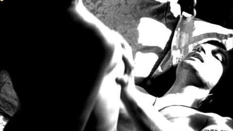 Pic: Gunda Ebert in Kai Rabe gegen die Vatikankiller (1998)