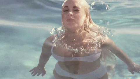 Pic: Lindsay Lohan in Lindsay Lohan
