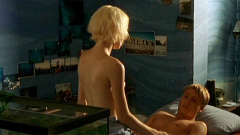 Pic: Nadja Petri in Mädchen, Mädchen 2 - Loft oder Liebe