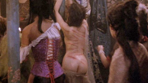 Pic: Joycelyne Lew in Tai-Pan