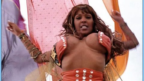 Pic: Marieka Weathered in Love, Sex and Eating the Bones