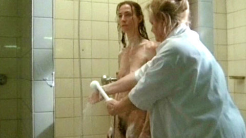 Pic: Anja Stöhr in Die schöne Braut in Schwarz