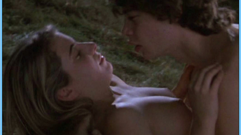 Pic: Zoe Nathenson in The Raggedy Rawney