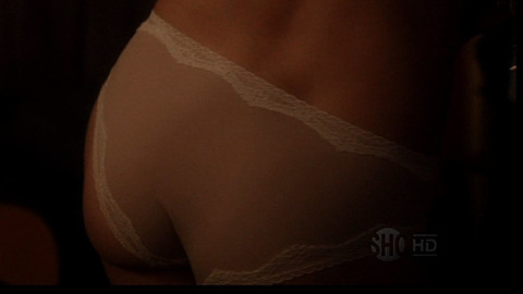Pic: Kristen Bell in House of Lies