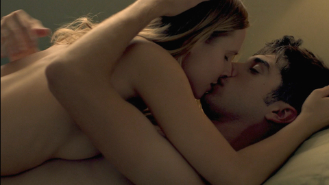 Pic: Kristen Bell in The Lifeguard